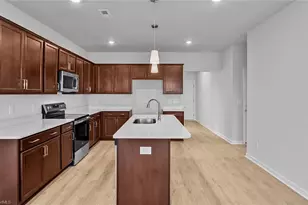 156 Candytuft Ct, Lexington, NC 27295 - Photo 6