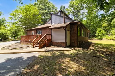 114 S Park Terrace, Eden, NC 27288 - Photo 14