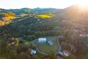 461 Chestnut Ridge Dr, Jefferson, NC 28640 - Photo 16