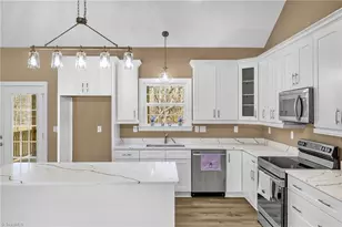 129 Legacy Ln, Eden, NC 27288 - Photo 10