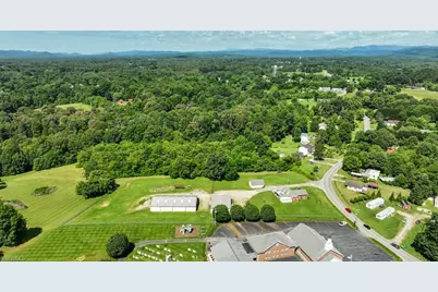 820 Suncrest Orchard Road, North Wilkesboro, NC 28659 - Photo 18