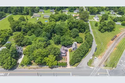 212 Fayetteville Street S, Liberty, NC 27298 - Photo 36