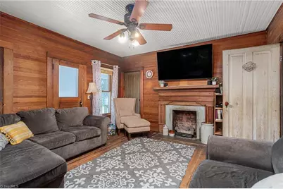 212 Fayetteville Street S, Liberty, NC 27298 - Photo 14