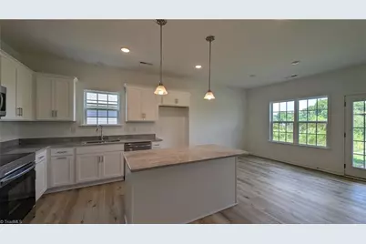 264 Waylon Court, Lexington, NC 27295 - Photo 4