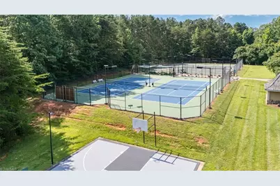 4110 Tansley Court, Greensboro, NC 27407 - Photo 10