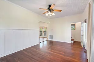 1058 Main St, Walnut Cove, NC 27052 - Photo 8