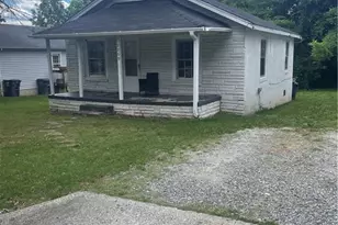 2209 Delta Pl, Greensboro, NC 27406 - Photo 2