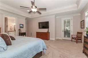 3229 Broadmoor Dr, Statesville, NC 28625 - Photo 16