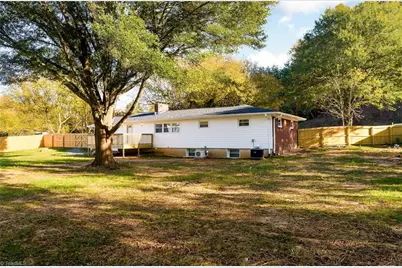 5515 Bethania Road, Pfafftown, NC 27040 - Photo 6