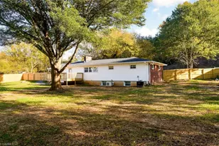 5515 Bethania Rd, Pfafftown, NC 27040 - Photo 6