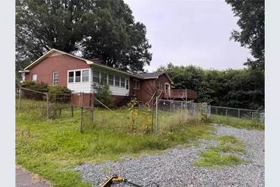 394 Stanleyville Manor Avenue, Rural Hall, NC 27045 - Photo 4