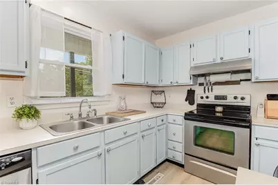 1018 Sequoia Drive, Lewisville, NC 27023 - Photo 6