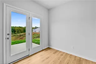 5097 Fallmeade Rd, Kernersville, NC 27284 - Photo 14