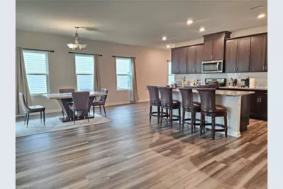 112 Wilbur Lake Drive, Fuquay-Varina, NC 27526 - Photo 6