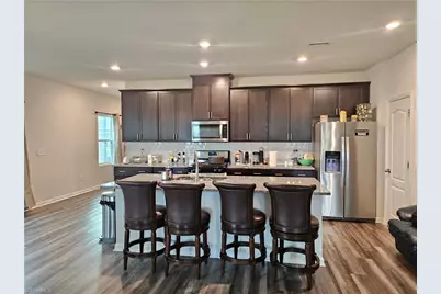 112 Wilbur Lake Drive, Fuquay-Varina, NC 27526 - Photo 4