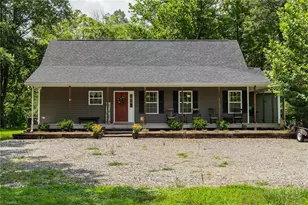 351 Colony Ln, Purlear, NC 28665 - Photo 2