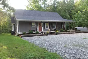 351 Colony Ln, Purlear, NC 28665 - Photo 4