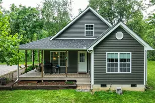 351 Colony Ln, Purlear, NC 28665 - Photo 12