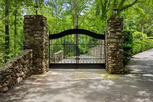 1067 E Kent Rd, Winston-Salem, NC 27104 - Photo 2