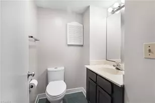 315 N Spruce St, Winston-Salem, NC 27101 - Photo 12