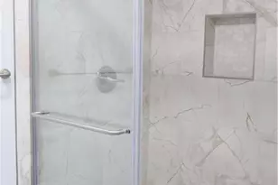 1016 Rauhut St, Burlington, NC 27217 - Photo 14