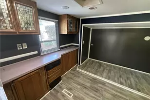 111 Deerfield Dr, New London, NC 28127 - Photo 4