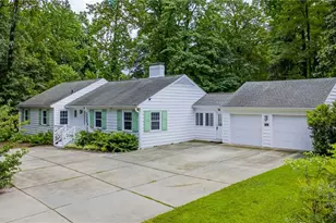 831 W Cornwallis Dr, Greensboro, NC 27408 - Photo 2