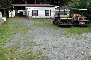 105 Marina Ln, New London, NC 28127 - Photo 30