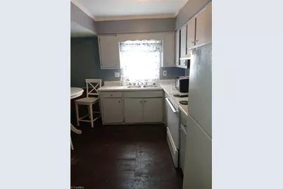 511 Cameron Street, Burlington, NC 27215 - Photo 2