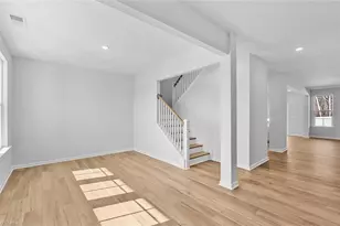 725 Cinnamon Hl Dr, Winston-Salem, NC 27106 - Photo 4