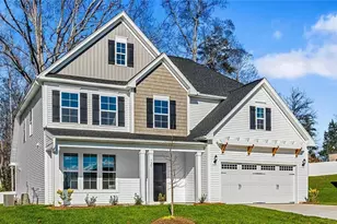 725 Cinnamon Hl Dr, Winston-Salem, NC 27106 - Photo 2