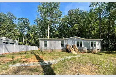 152 Lester Drive, Lexington, NC 27292 - Photo 1