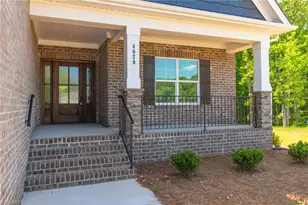 4029 Estate Dr, Lewisville, NC 27023 - Photo 2