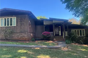 112 Balcony Ln, Mount Airy, NC 27030 - Photo 2