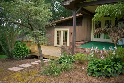 112 Balcony Lane, Mount Airy, NC 27030 - Photo 2