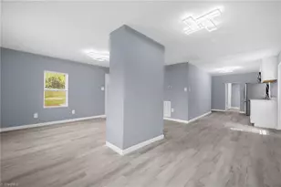 971 Willow St, Reidsville, NC 27320 - Photo 8