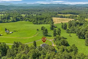 2027 Boiling Springs Rd, Purlear, NC 28665 - Photo 6