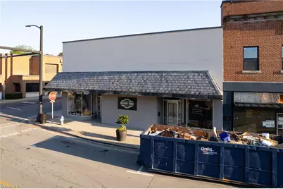 101 E Main Street, Elkin, NC 28621 - Photo 6