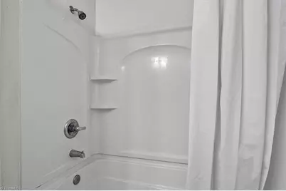 2600 Pennoak Way #M, Greensboro, NC 27407 - Photo 26