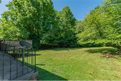 1315 Freeway Drive, Reidsville, NC 27320 - Photo 32