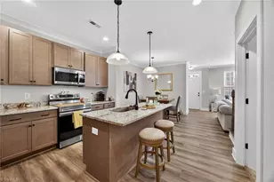 1729 Westfall St, Kernersville, NC 27284 - Photo 6