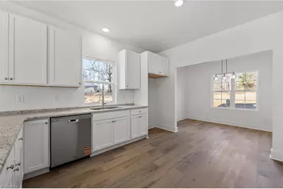 3046 Nc Highway 62, Liberty, NC 27298 - Photo 12