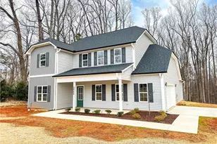 3046 Nc Hwy 62, Liberty, NC 27298 - Photo 2