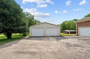 4263 Zoo Pkwy, Asheboro, NC 27205 - Photo 36