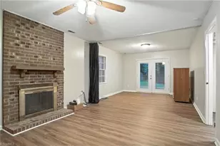 5406 Lawndale Dr, Greensboro, NC 27455 - Photo 20