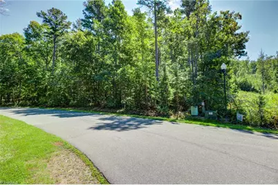 000 Harborgate Drive, Denton, NC 27239 - Photo 6