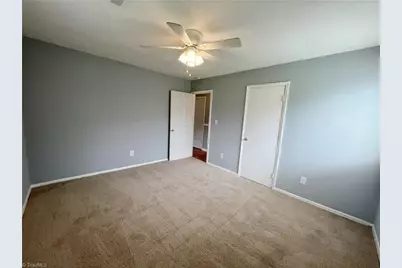 2304 Madre Place, Greensboro, NC 27406 - Photo 12