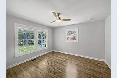 806 Larkwood Drive, Greensboro, NC 27410 - Photo 16