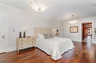 301 Wentworth Dr, Greensboro, NC 27408 - Photo 20