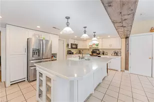 334 E Swannanoa Ave, Liberty, NC 27298 - Photo 12